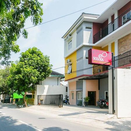 Reddoorz Syariah Near Purwosari Train Station Ξενοδοχείο Solo Εξωτερικό φωτογραφία